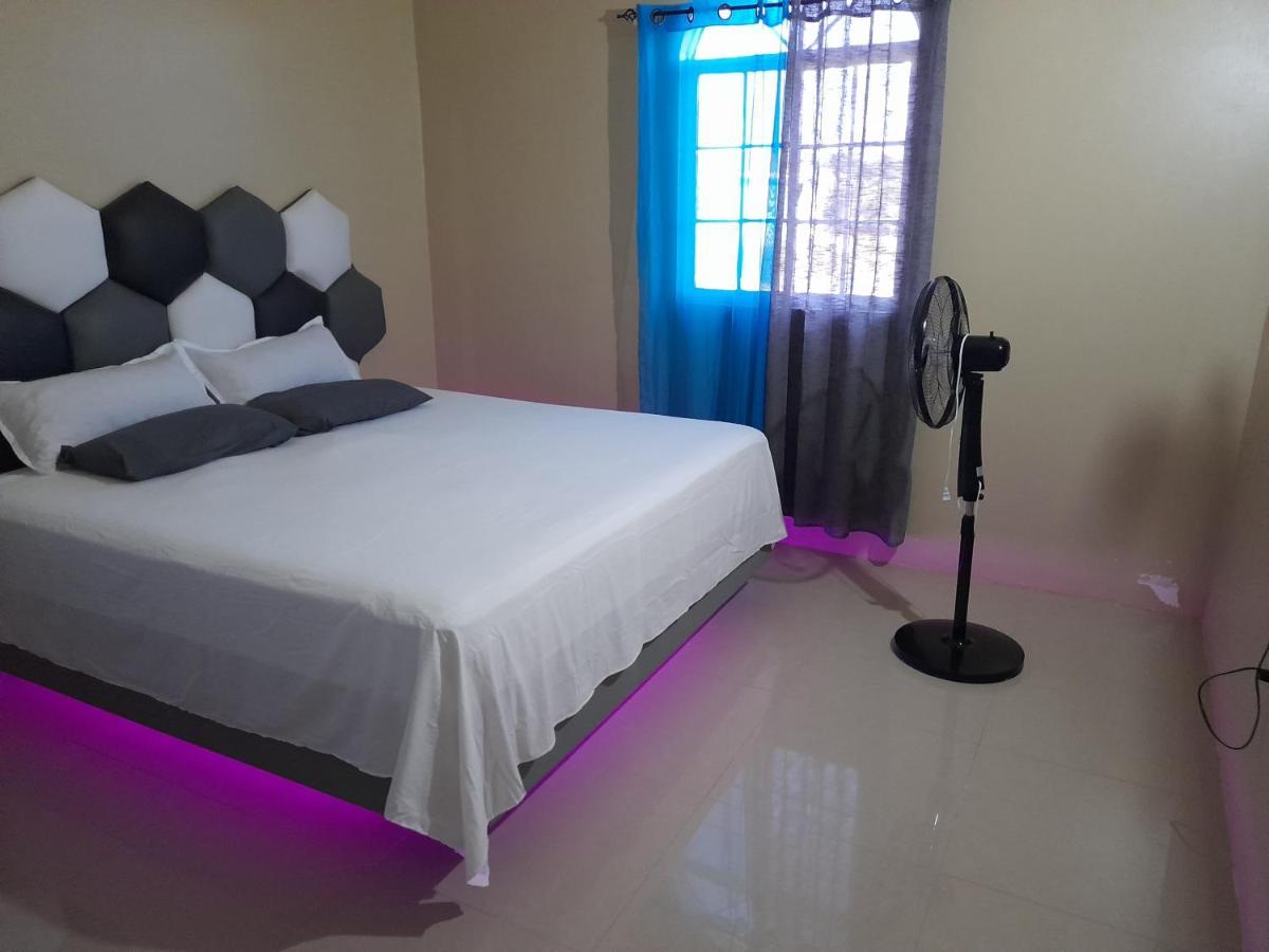 Loodik Vacation Home Brompton Manor Black River Dış mekan fotoğraf